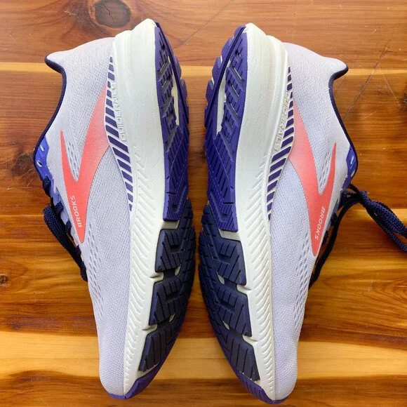 Brooks Launch GTS 8 running size 8.5 - Picture 8 of 8
